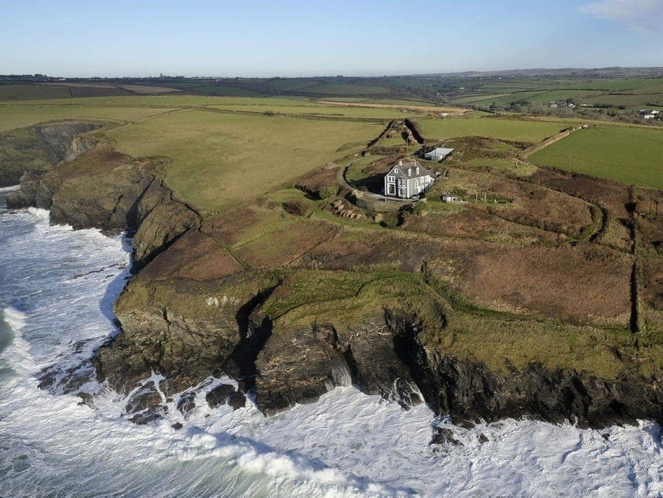Nearby landmark, Day, Natural landscape, Bird's eye view, Sea view