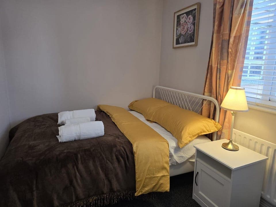 Dublin - 3 Bedroom Cosy Home - Sleeps Max 7 House in Dublin