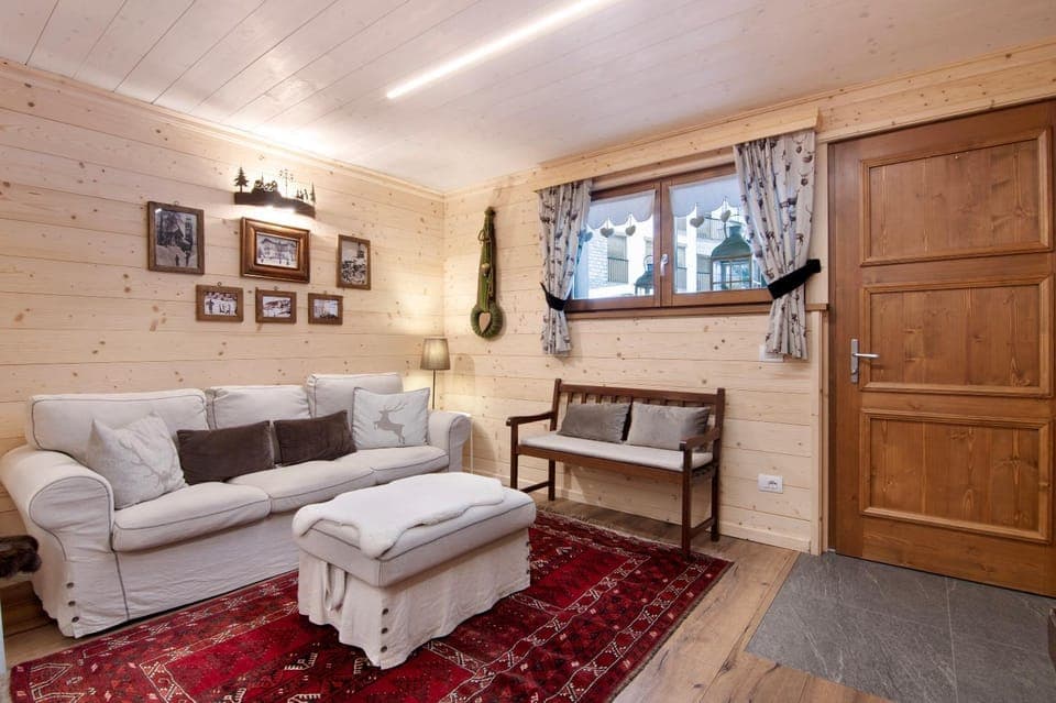 Property building, Living room