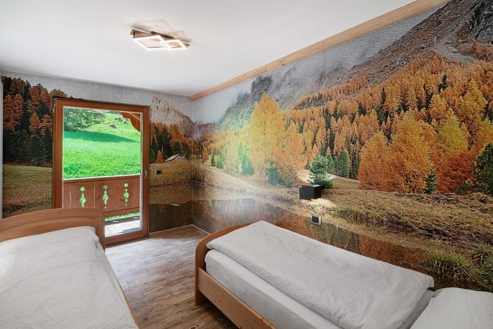 Living room, Bedroom