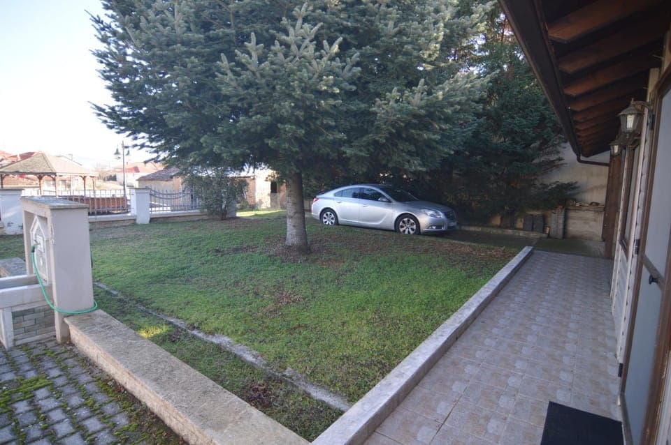 Garden, Garden view, Parking