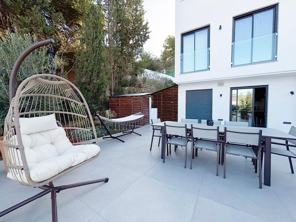 Patio, Spring, Balcony/Terrace, Balcony/Terrace, Dining area, sunbed