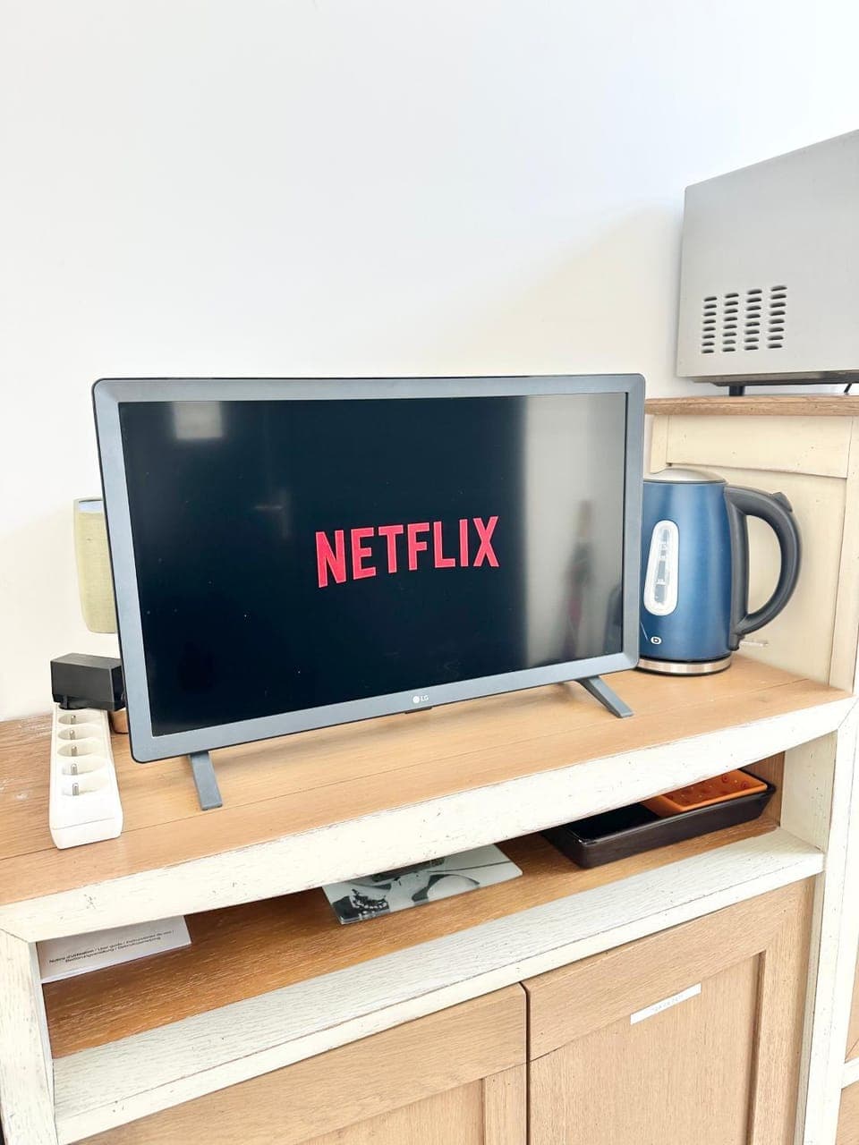 Communal lounge/ TV room, TV and multimedia, Evening entertainment