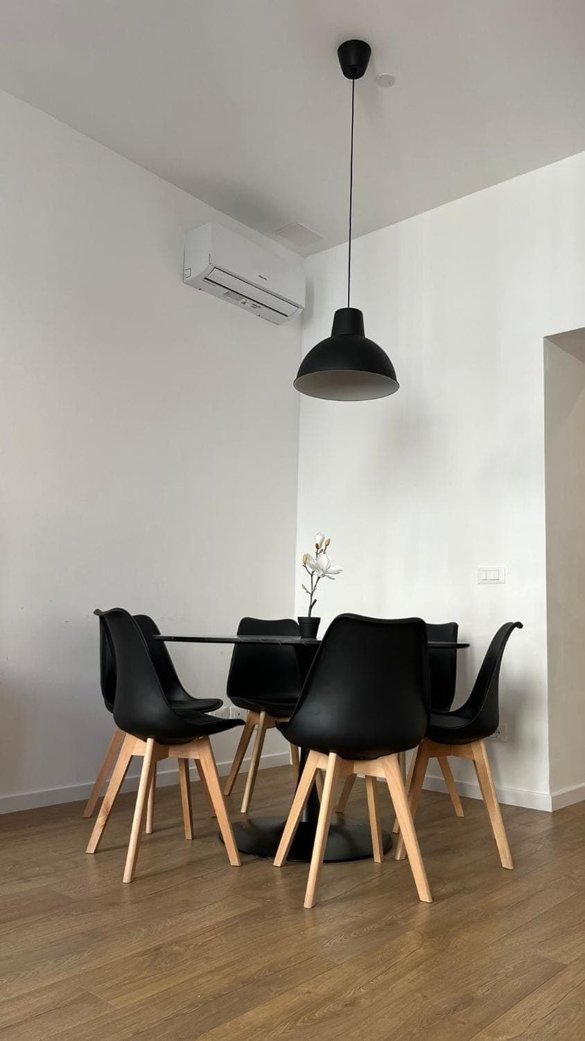 Living room, Dining area, air conditioner