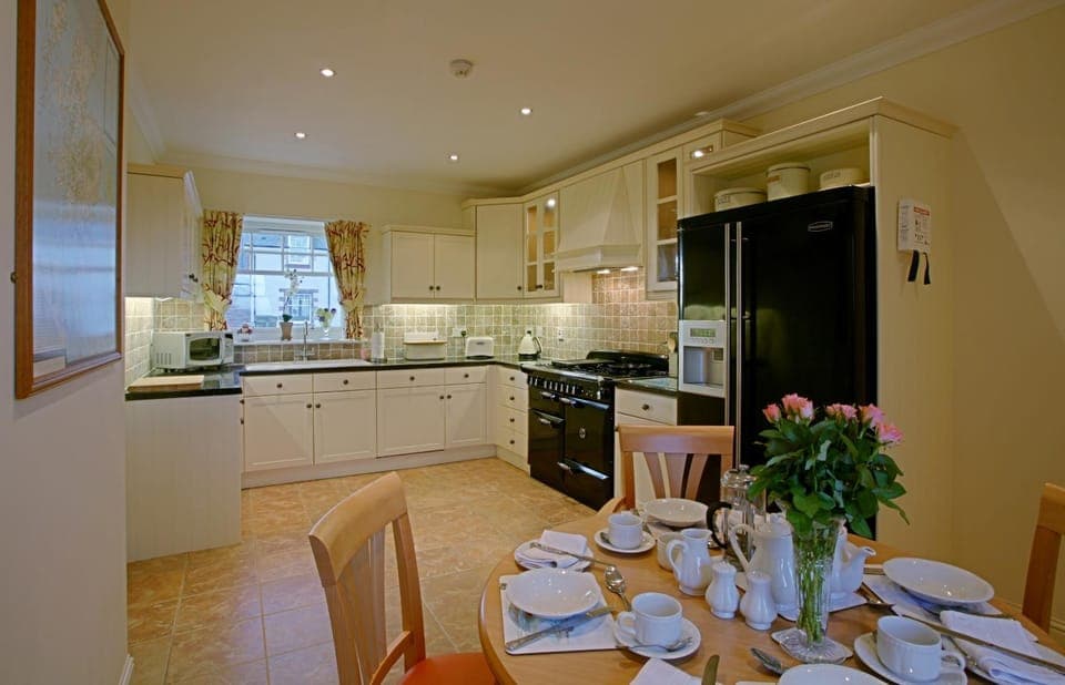Garden, Coffee/tea facilities, Kitchen or kitchenette, Dining area, Certificate/Award, dishwasher, minibar, pet friendly, stove