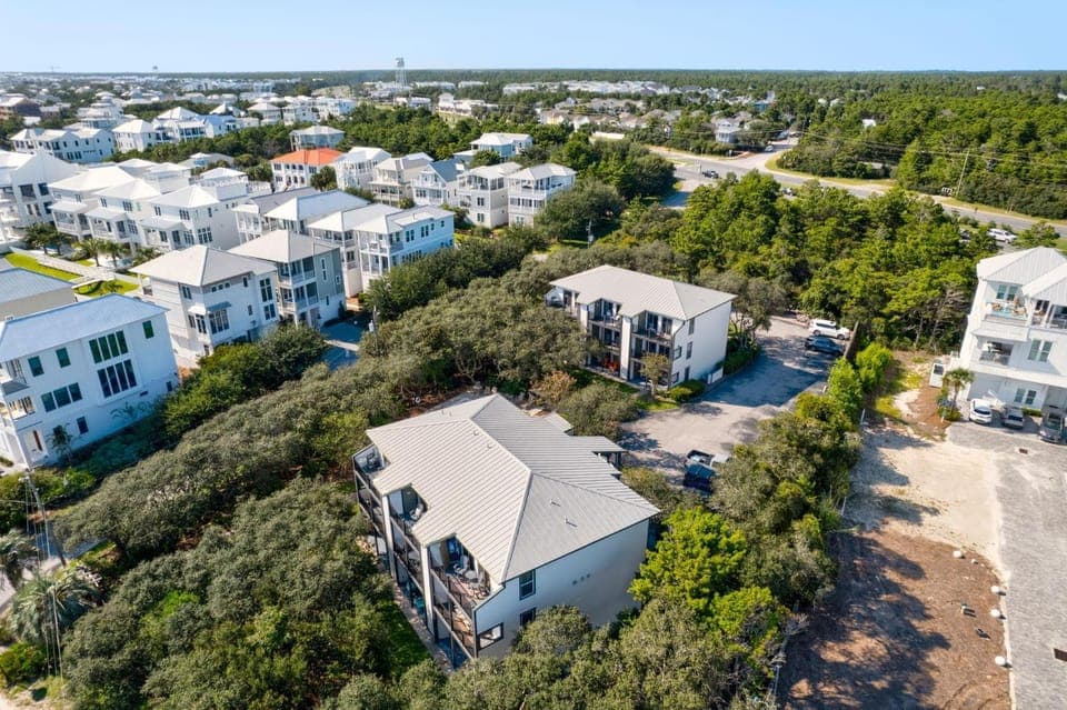 Wonderful World House in Inlet Beach