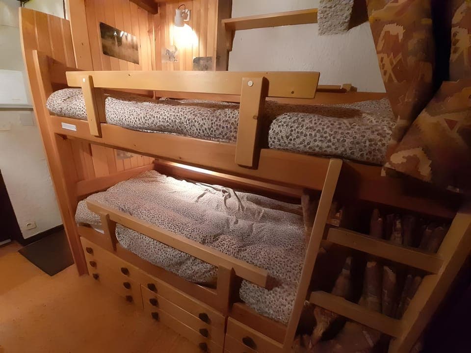 Property building, Living room, Bedroom