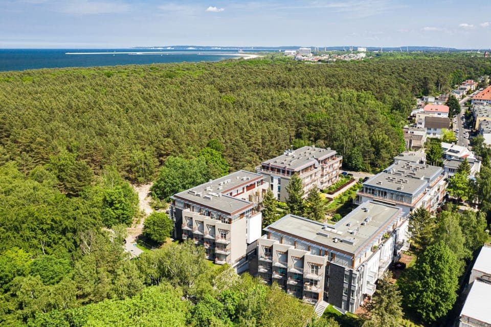 Property building, Bird's eye view