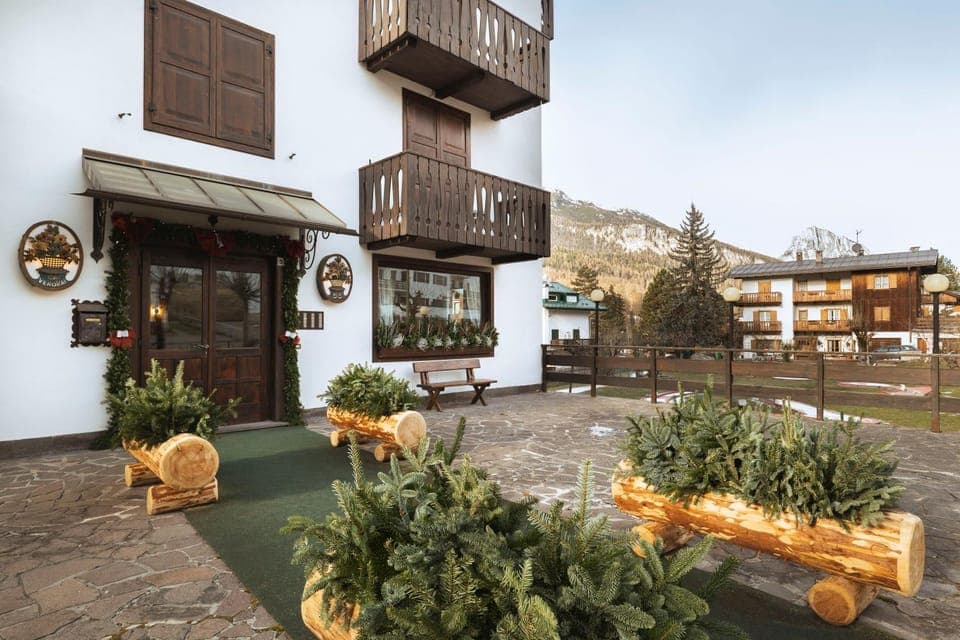 Property building, Natural landscape