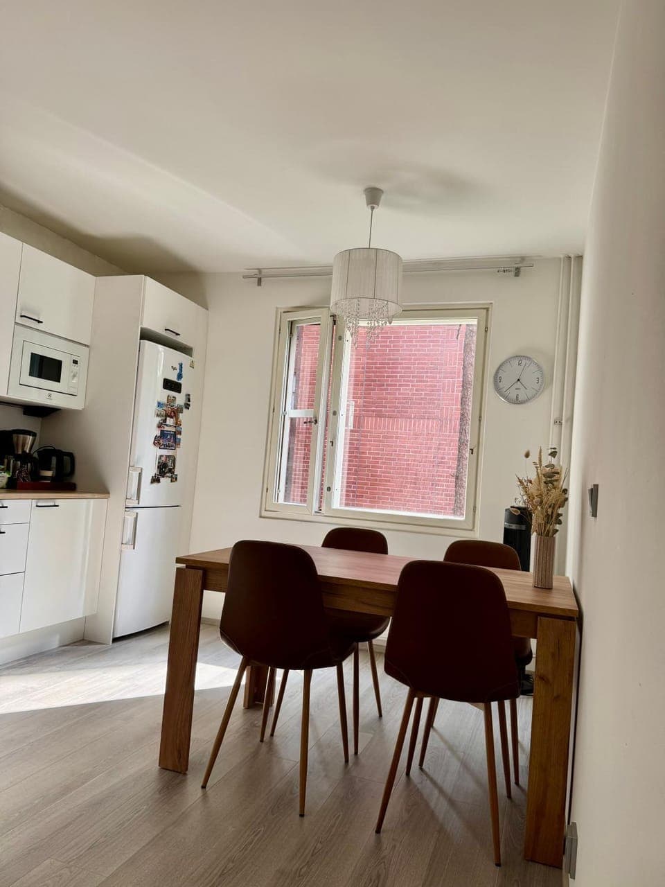 Cozy Room with Private Balcony in Prime location Apartment in Helsinki