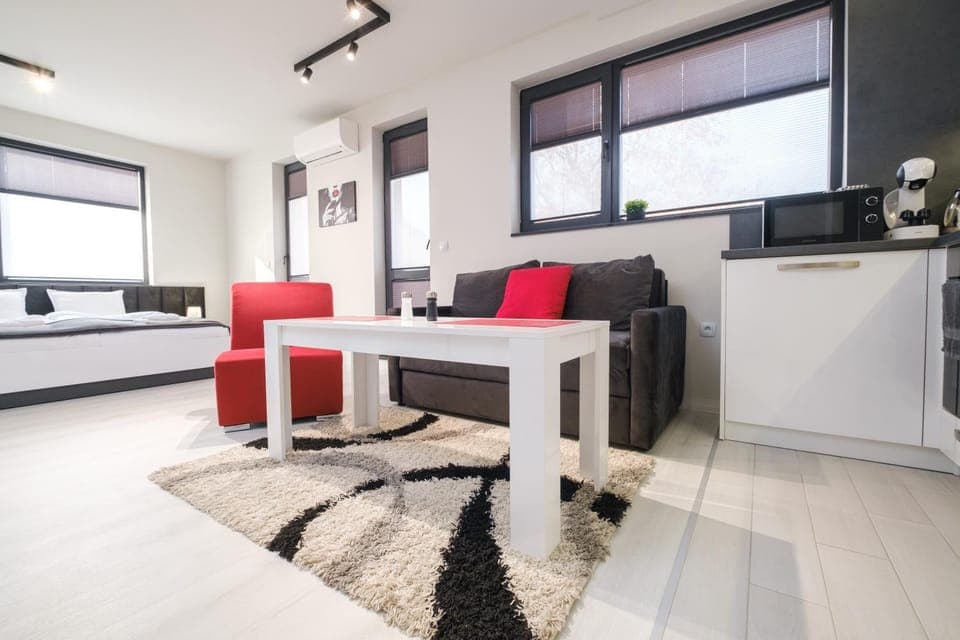 TV and multimedia, Living room, Seating area, minibar