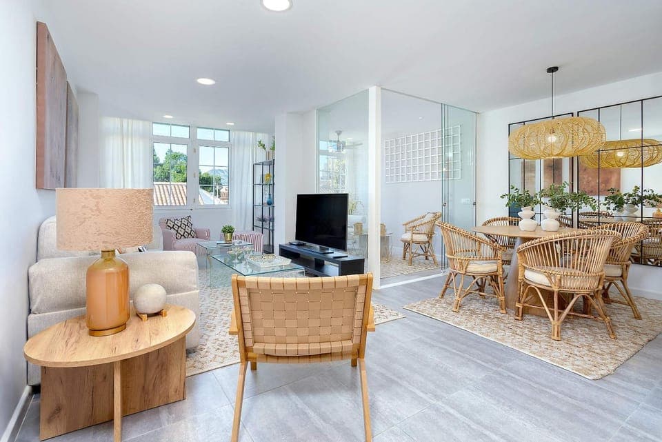 TV and multimedia, Living room, Other, Seating area, Dining area