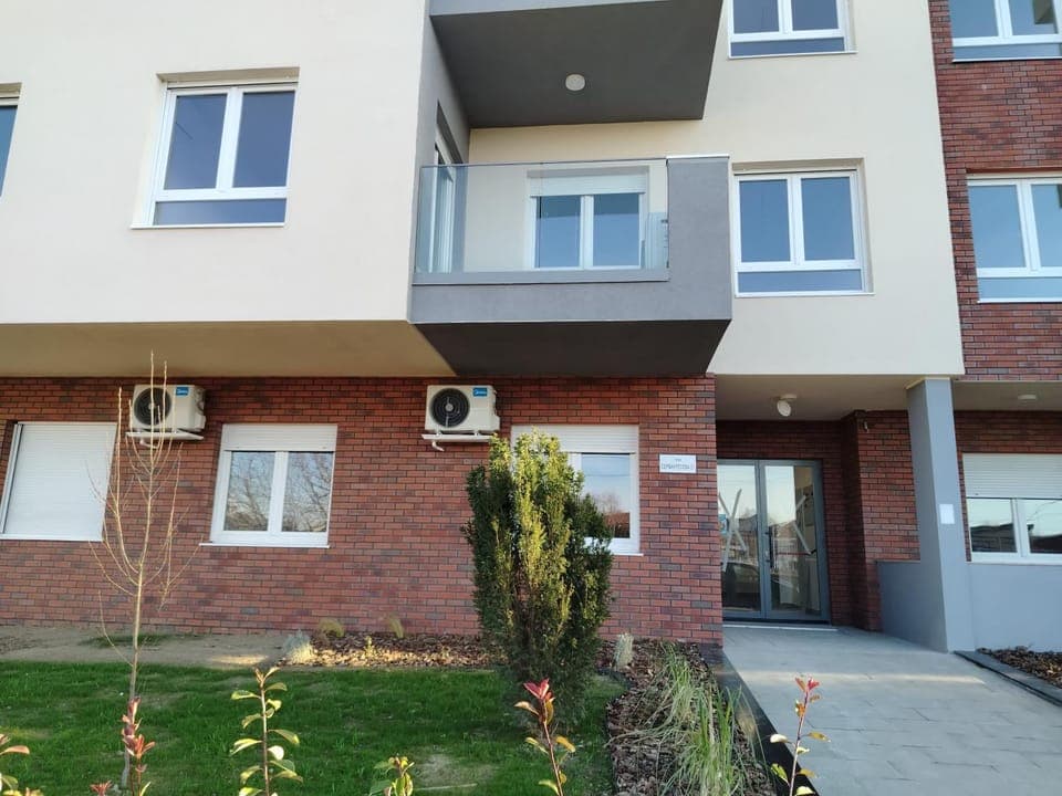 Property building, Day