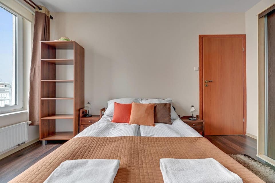 Bed, Photo of the whole room, Bedroom, towels, wardrobe