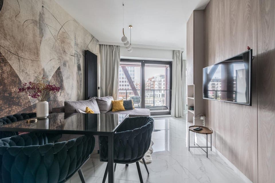 TV and multimedia, Living room, Dining area