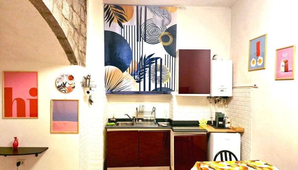 Kitchen or kitchenette, pet friendly