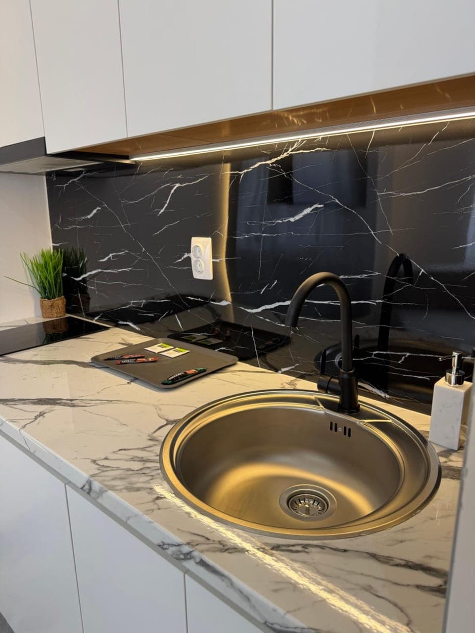 Kitchen or kitchenette, stove