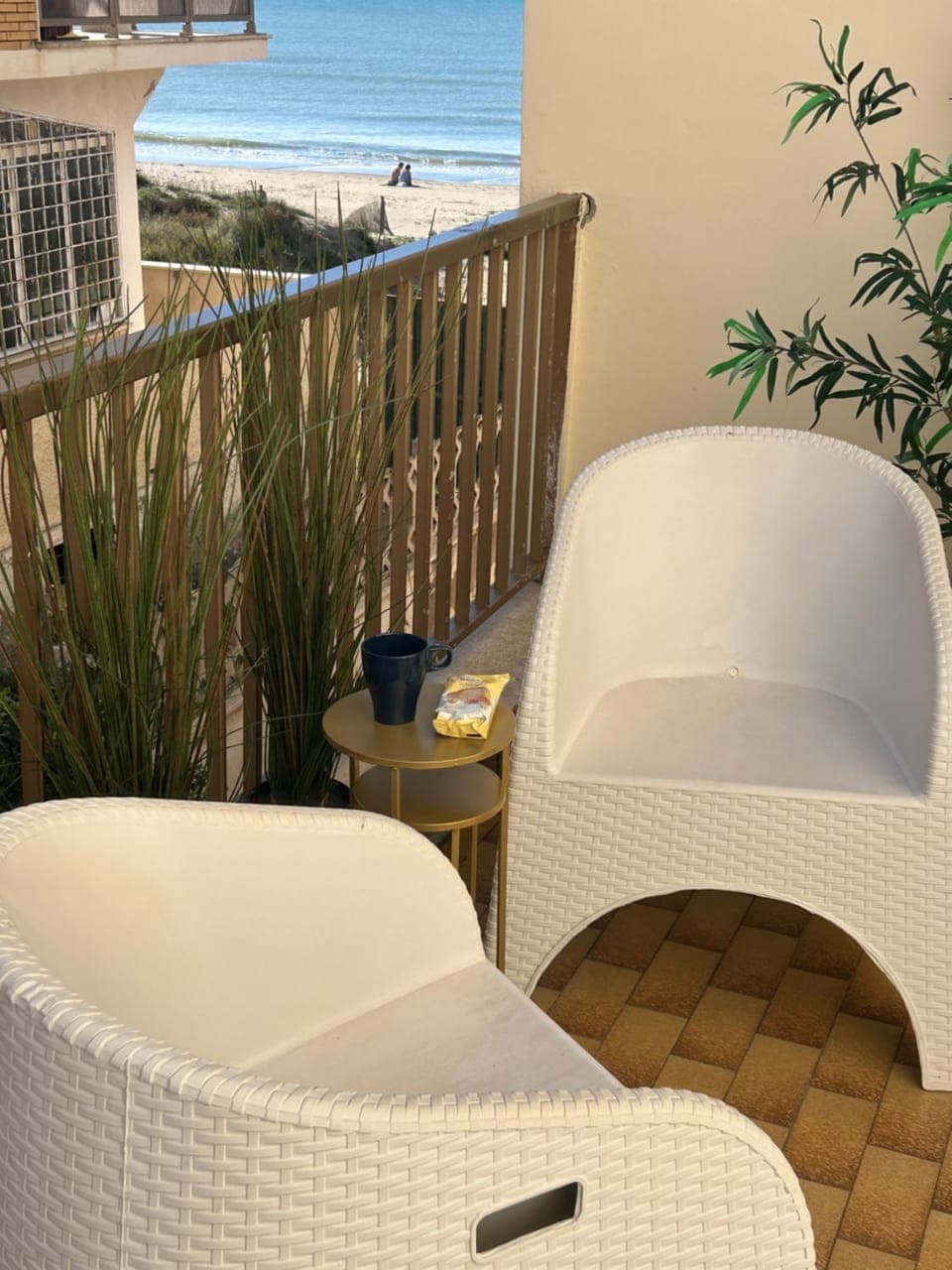 Natural landscape, View (from property/room), Balcony/Terrace, Seating area, Sea view