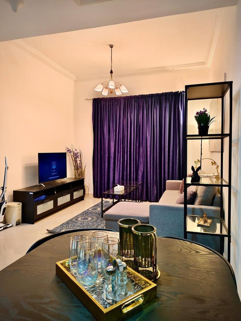 Communal lounge/ TV room