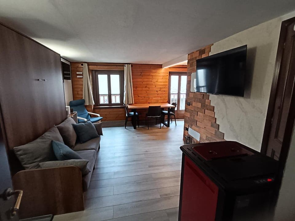 TV and multimedia, Living room