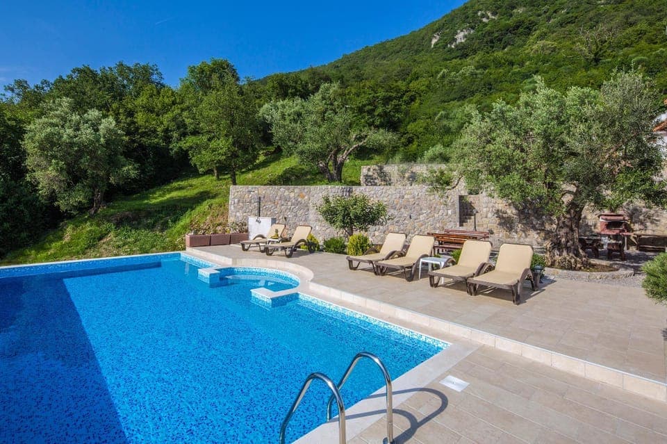 BBQ facilities, Garden, Balcony/Terrace, Swimming pool