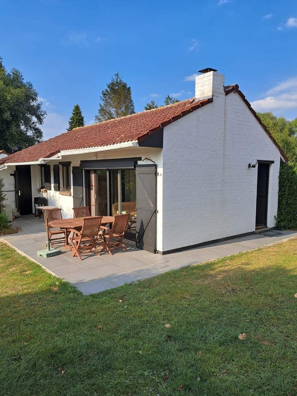Dining area, Garden view