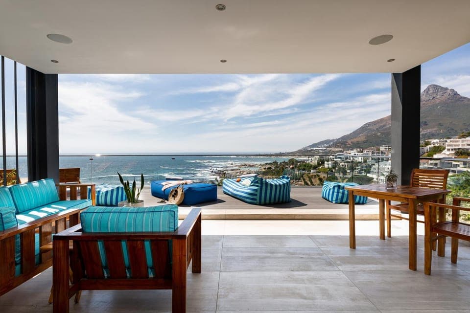 Balcony/Terrace, Mountain view, Sea view