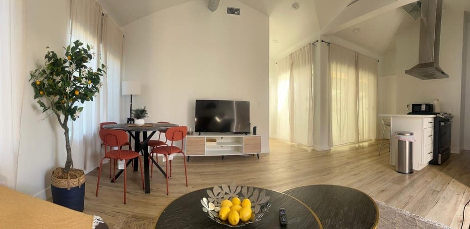 Living room, Evening entertainment