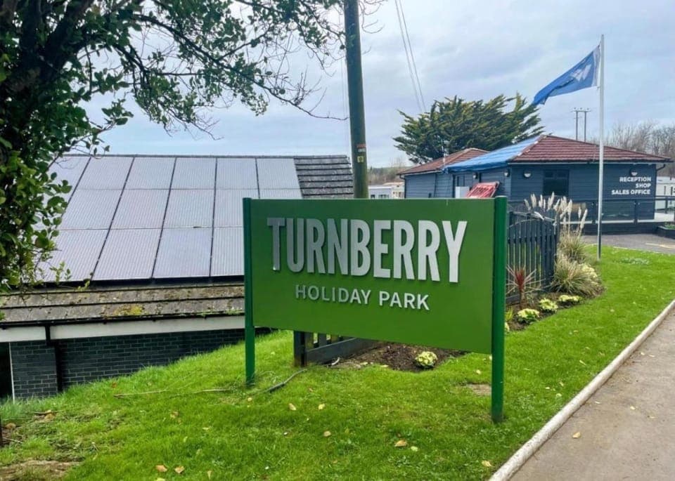 The Retreat - Turnberry Holiday Park Amazing Sea View Campground/ 
RV Resort in England