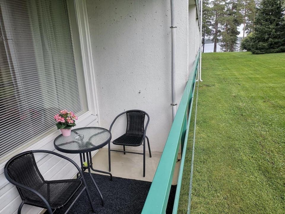 Day, Balcony/Terrace, Seating area, Garden view