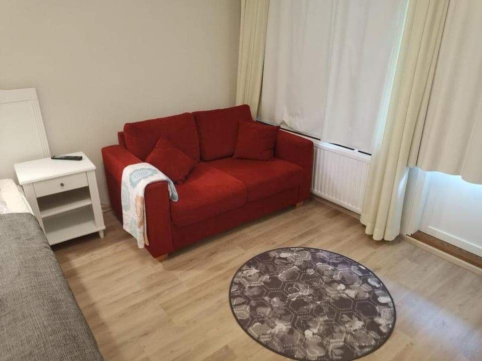 Seating area, furniture