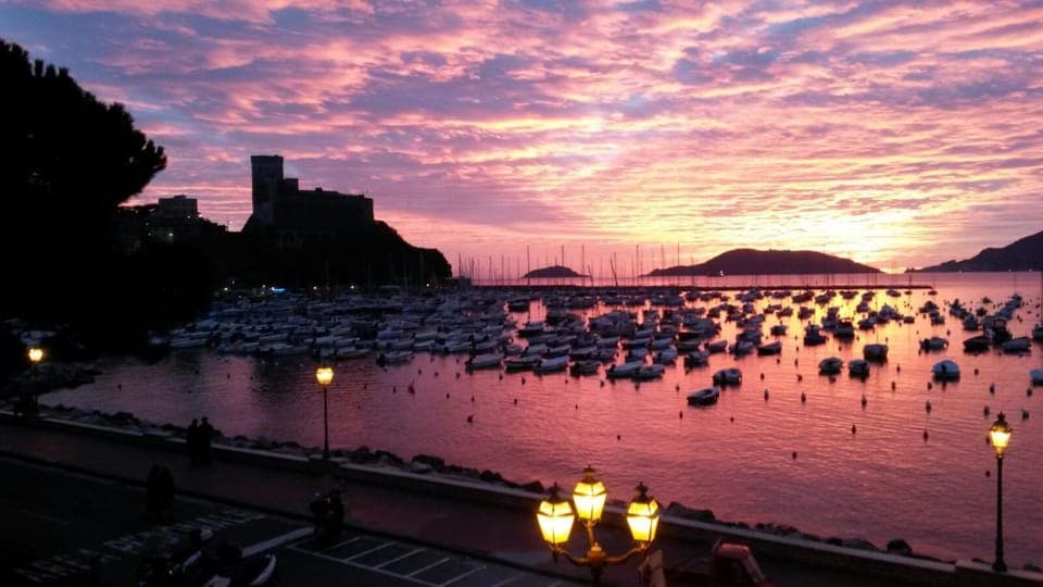 Autumn, On site, Sunset