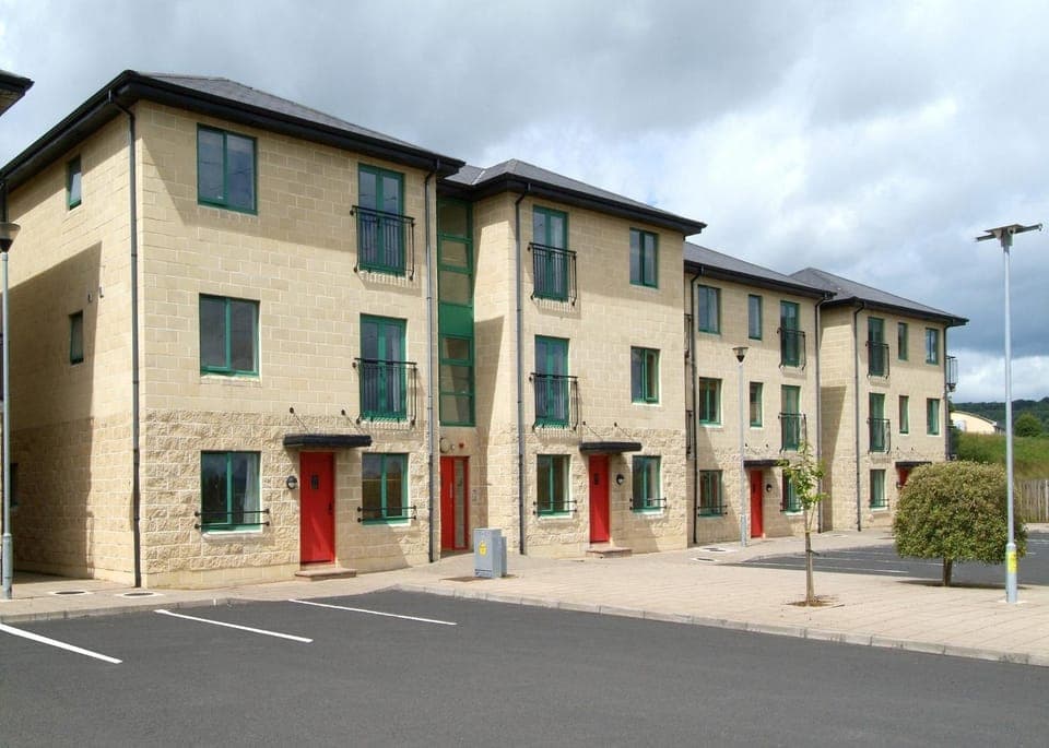 Property building, Day