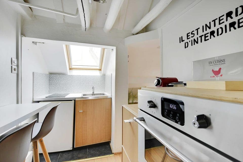 Kitchen or kitchenette, oven, stove, toaster