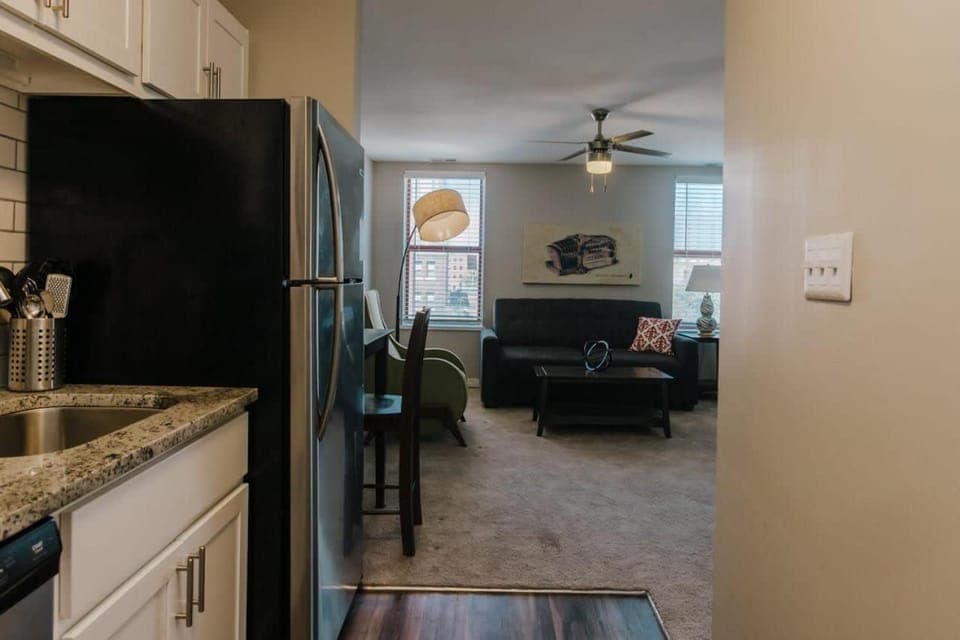 4 modern apts near nightlife & attractions Apartment in Indianapolis