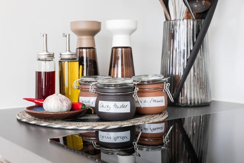 Kitchen or kitchenette, Food