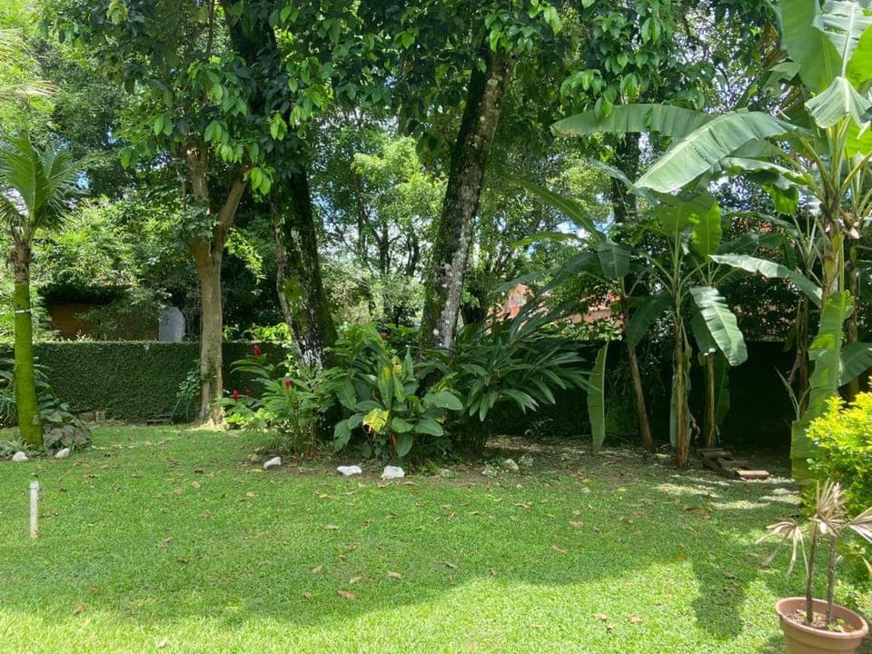 Linda casa no centro de Penedo House in Resende