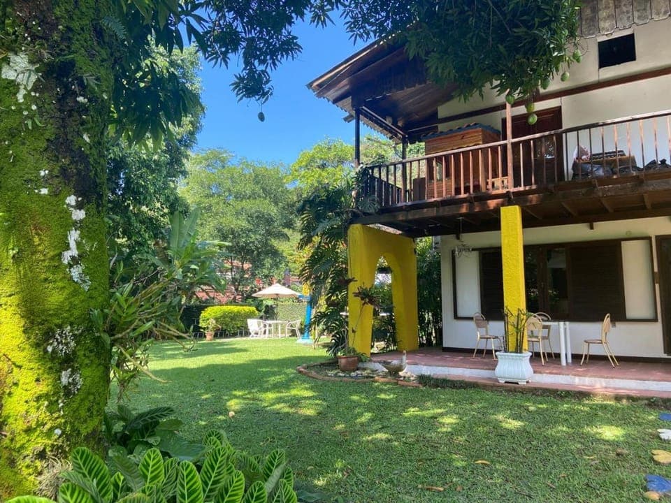 Linda casa no centro de Penedo House in Resende