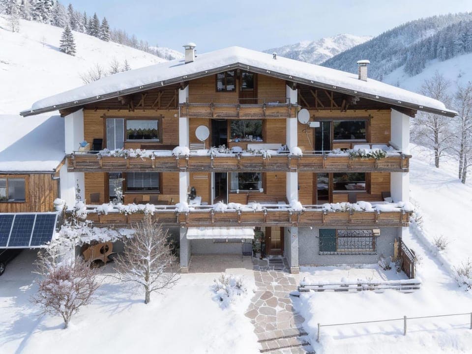 Property building, Winter