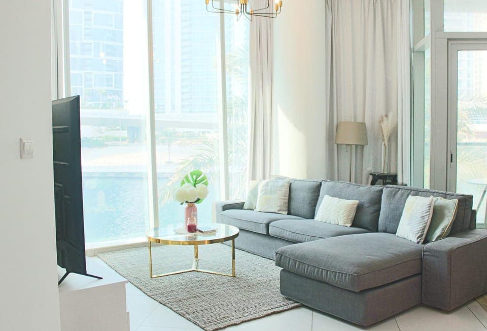 View (from property/room), View (from property/room), Living room, Seating area, Lake view, River view, River view, Sea view, Sea view