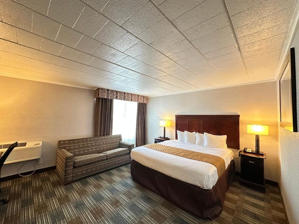 Finger lakes inn & suites Hotel in Bath