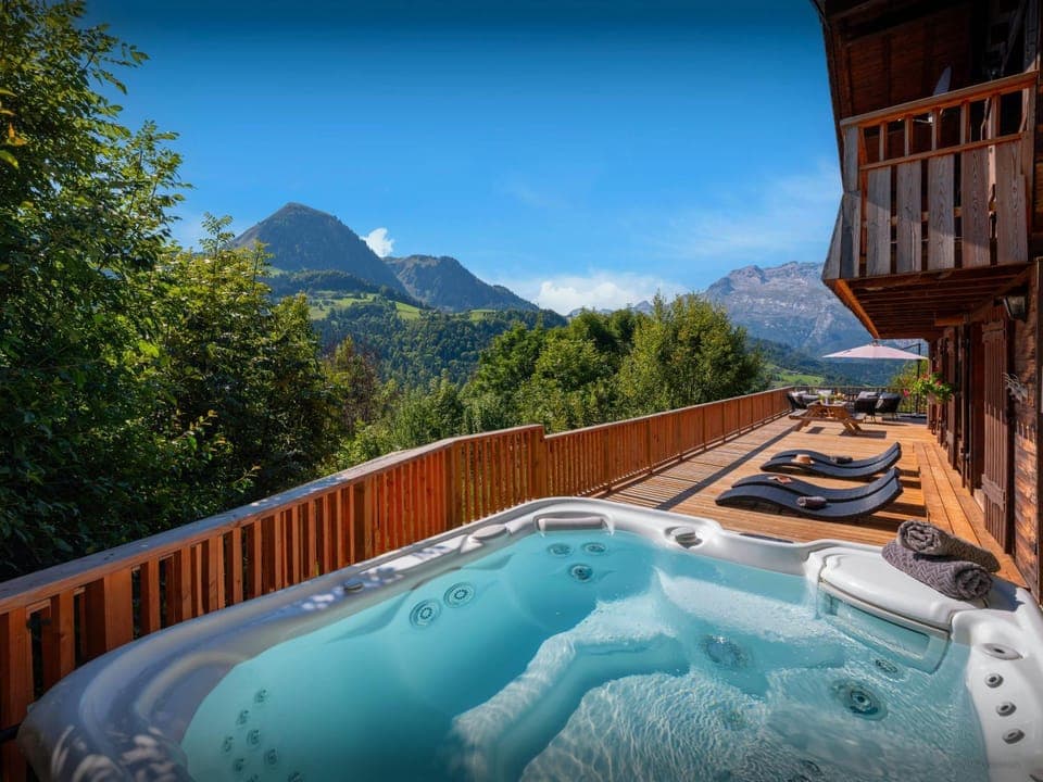 Natural landscape, Summer, Hot Tub, Mountain view