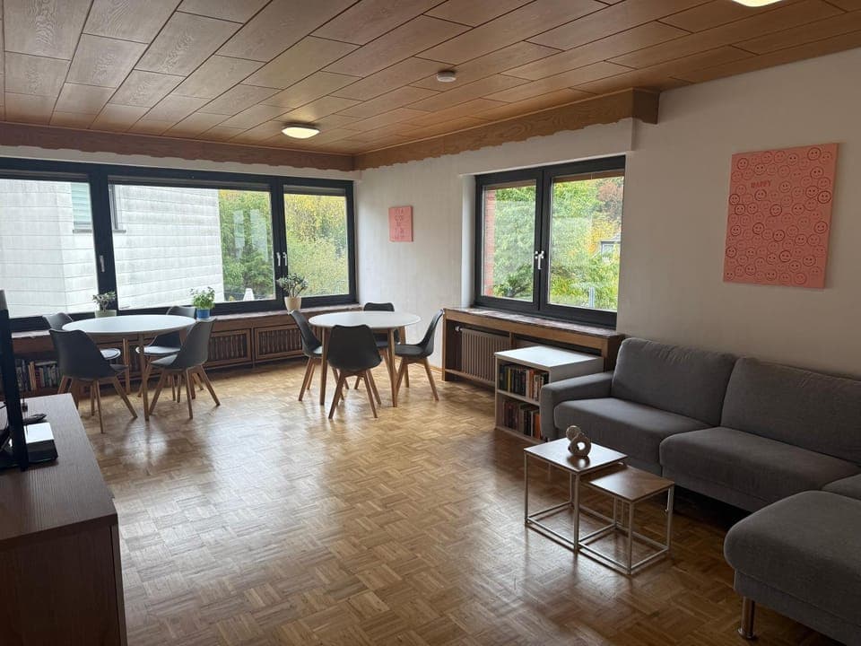 Living room, Seating area, Dining area