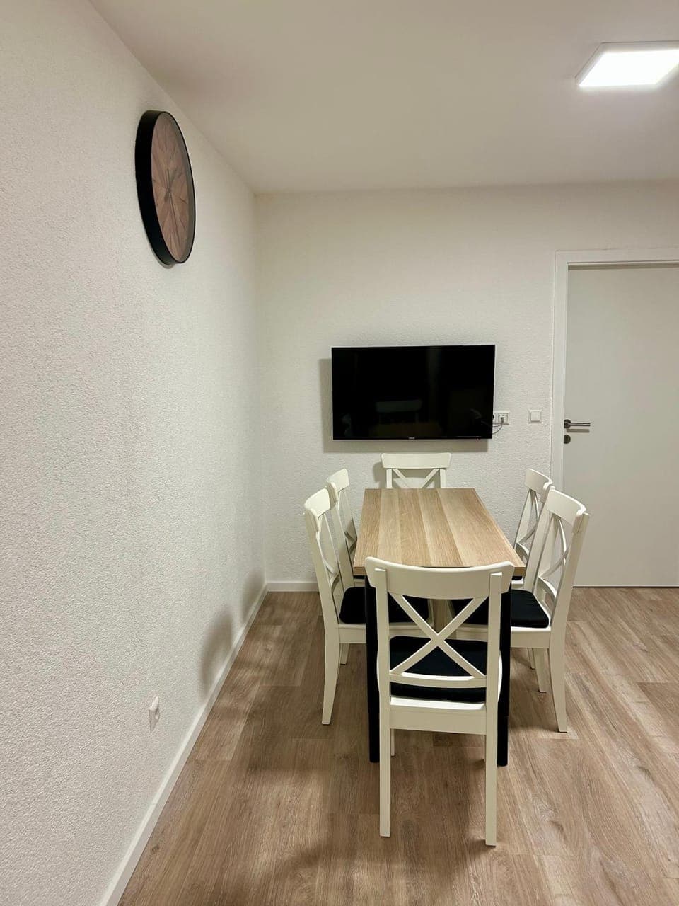 Communal lounge/ TV room, Dining area