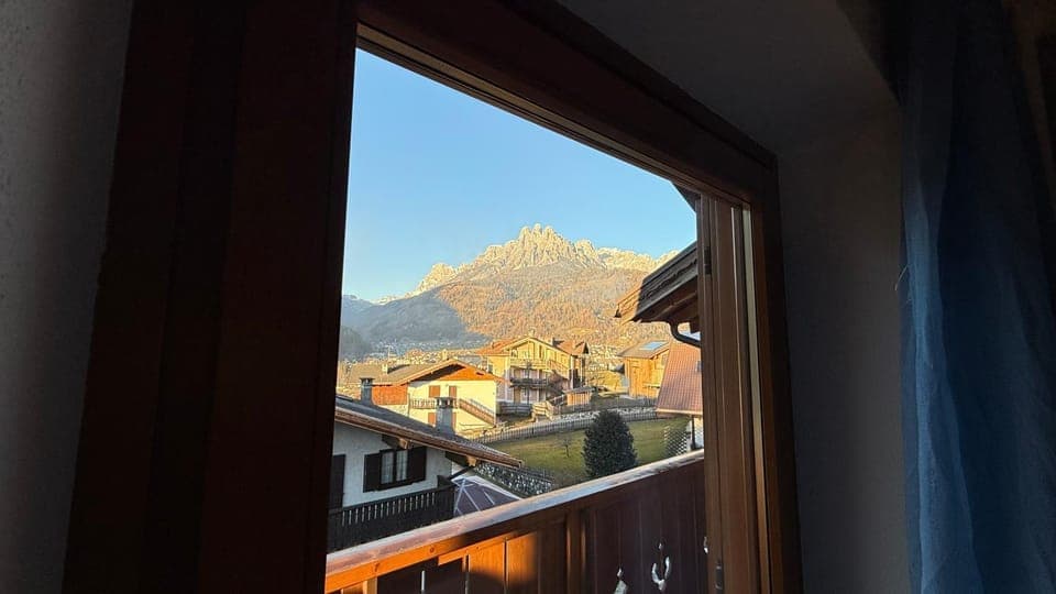 Day, Balcony/Terrace, Mountain view