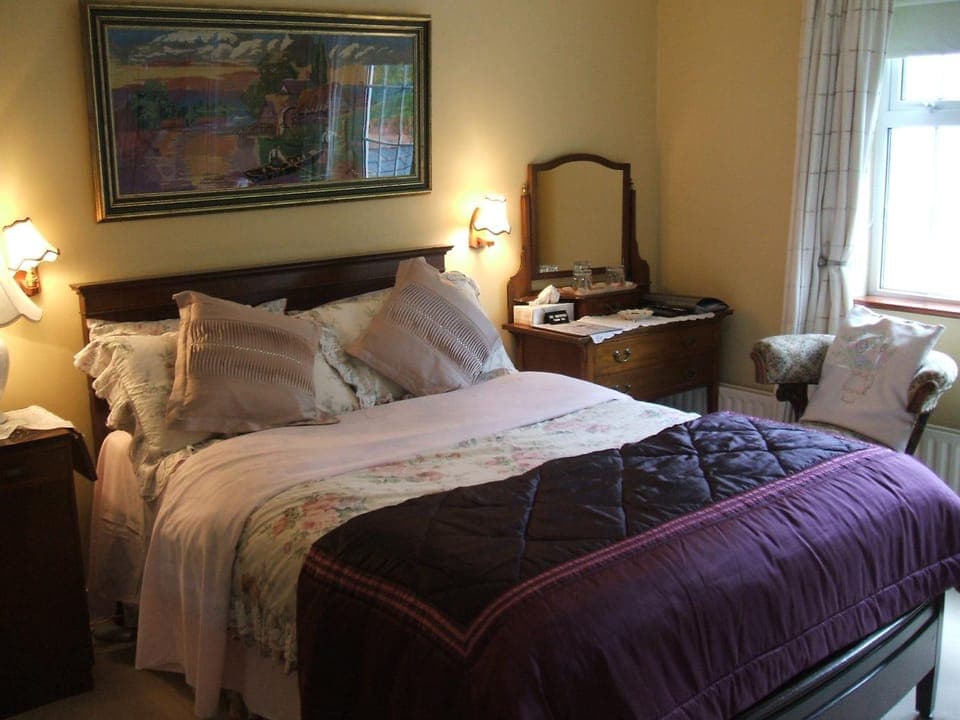 Bed, Day