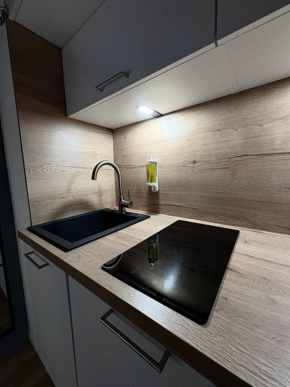 Kitchen or kitchenette, stove