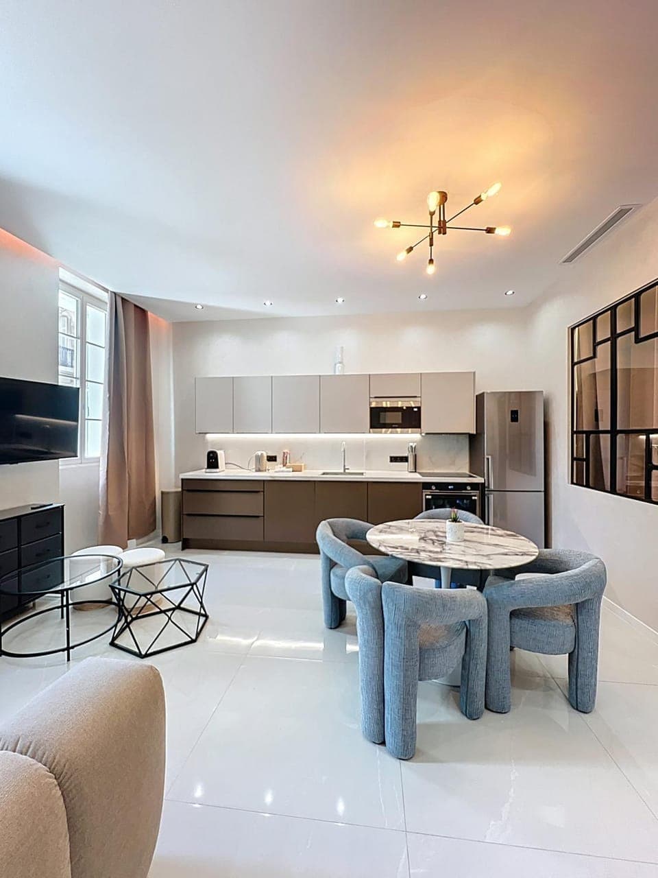 Living room, kitchen