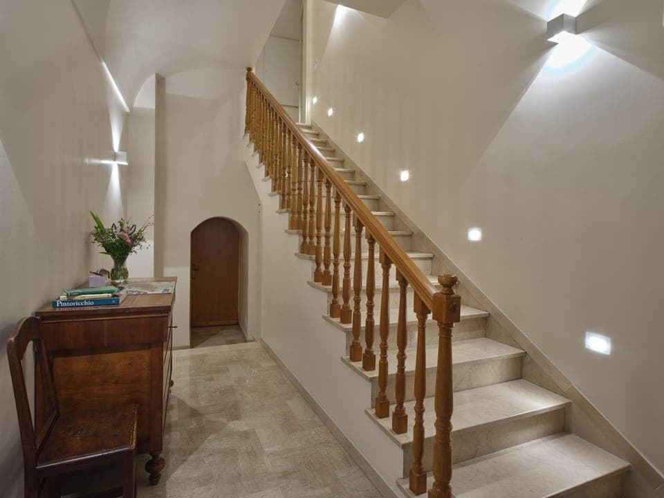 Lobby or reception, Decorative detail