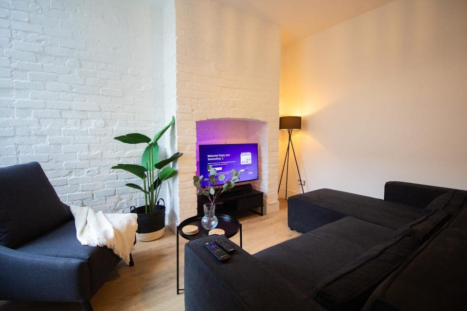 TV and multimedia, Living room, Seating area